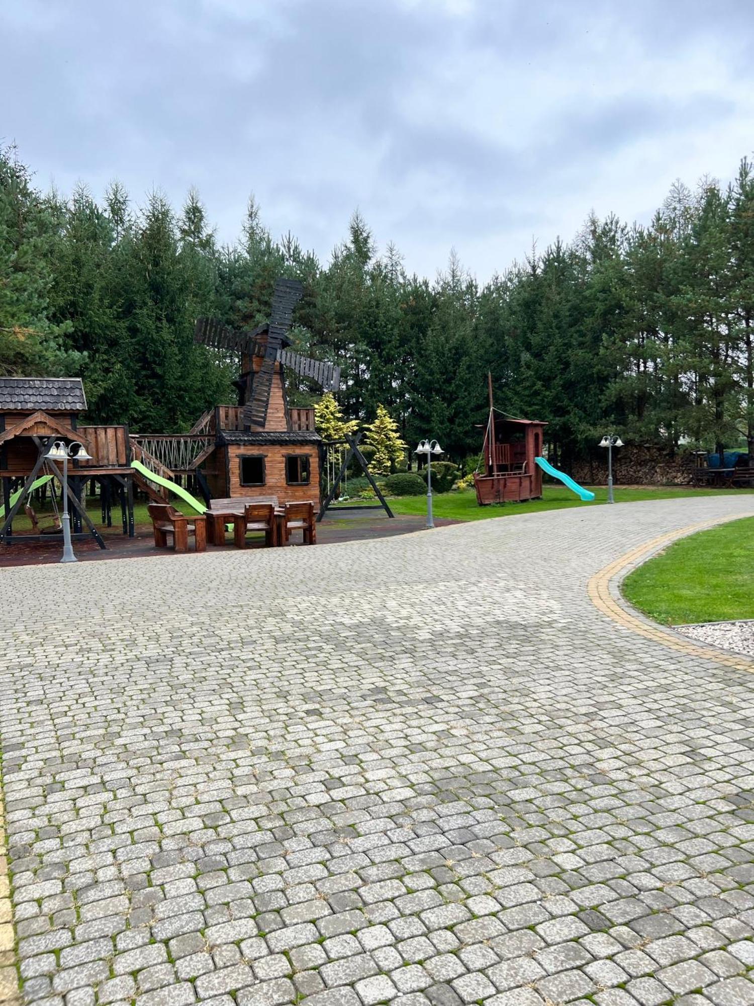 Ferienwohnung Domek Pod Miastem Przemyśl Exterior foto